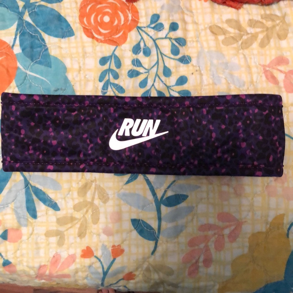 Reversible Nike Headband